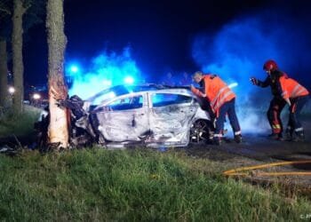 Twee doden na verkeersongeluk in het Groningse Den Ham