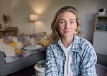 Babet (37) in Opgebiecht: ‘Ik ben blij als de zomervakantie weer voorbij is’