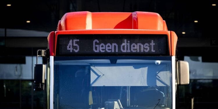 Haagse vervoerder haalt bussen van de weg om technisch mankement