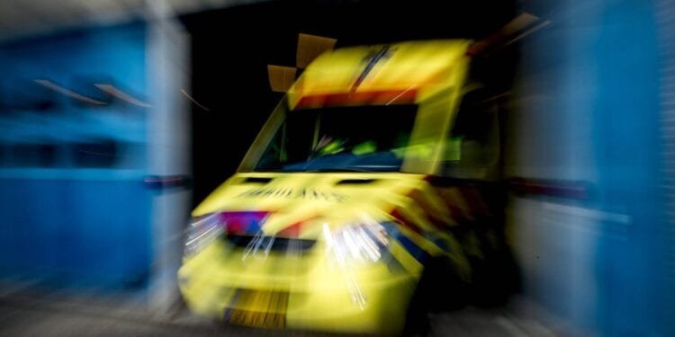 Twee mensen omgekomen bij auto-ongeluk in Dirksland, Zuid-Holland