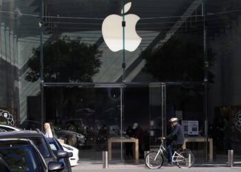 Beurswaarde Apple doorbreekt grens van 5 biljoen dollar