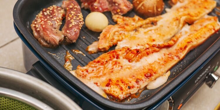 Zoveel geld bespaar je met een elektrische barbecue ten opzichte van barbecueën op houtskool