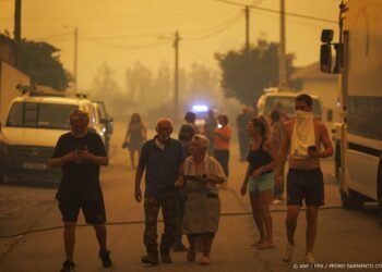 Evacuaties in Portugal om zich snel verspreidende natuurbrand