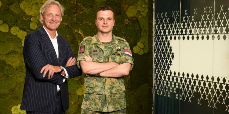 ‘Reservist zijn is vrijwillig, maar niet vrijblijvend’: Niels (32) vertelt wat Defensie écht van je vraagt