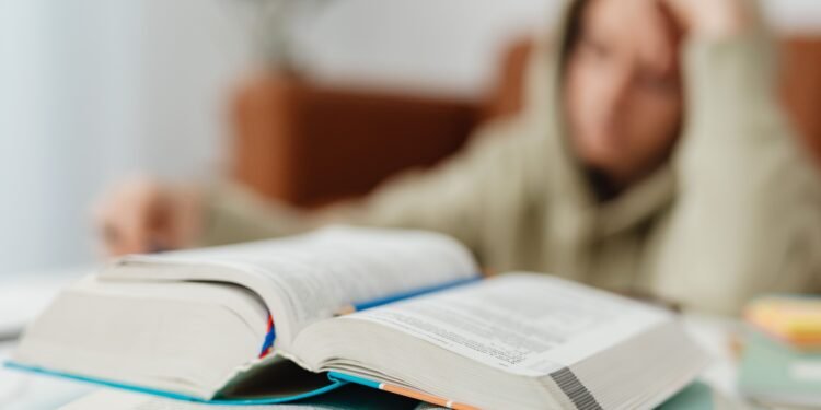 De Financiële fout van Eric (50): ‘Ik betaalde de particuliere studie van mijn zoon, maar hij stopte halverwege het schooljaar’