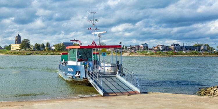 Ferries cancelled as rivers drop to record low levels in drought